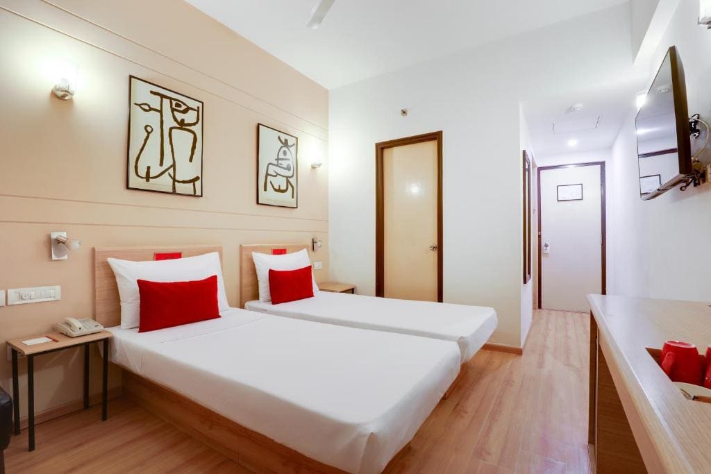 Superior Twin Room room - Image 1