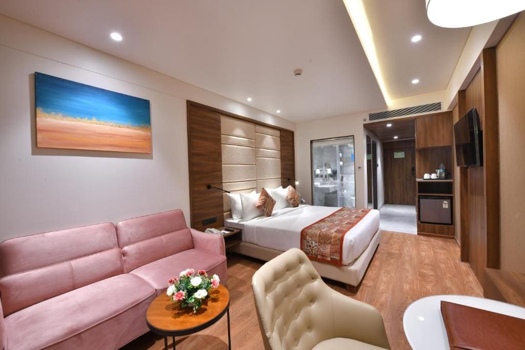 Deluxe Room room - Image 1