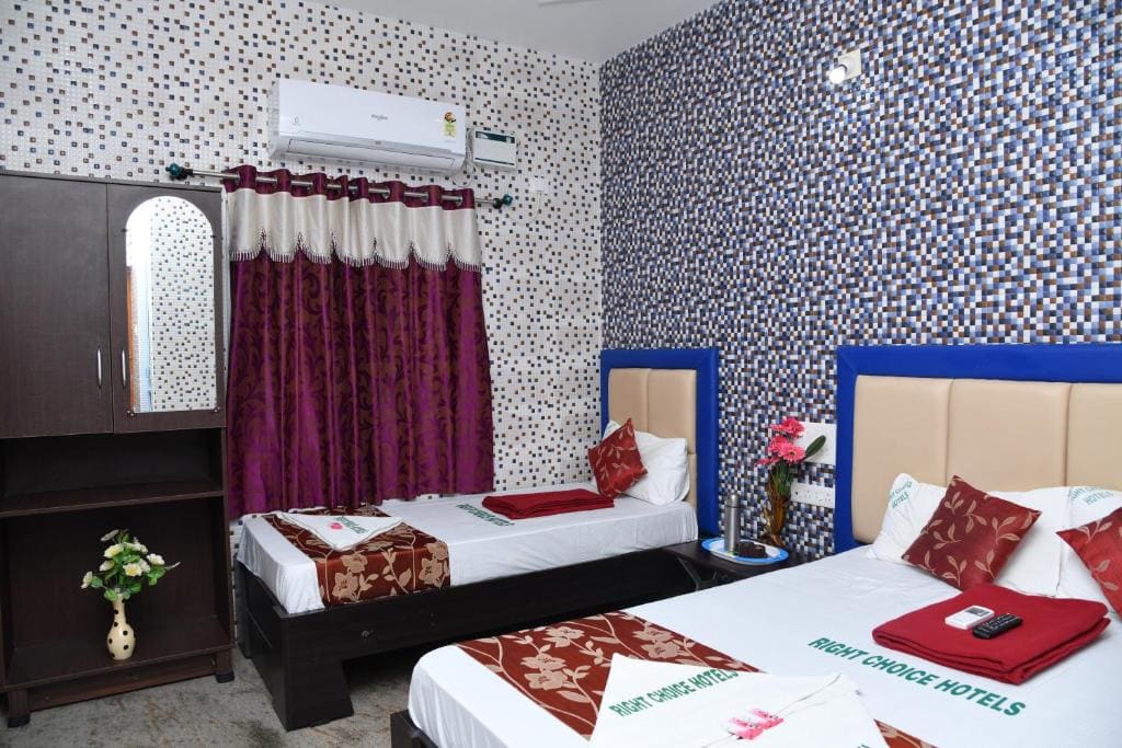 Deluxe Triple Room room - Image 1
