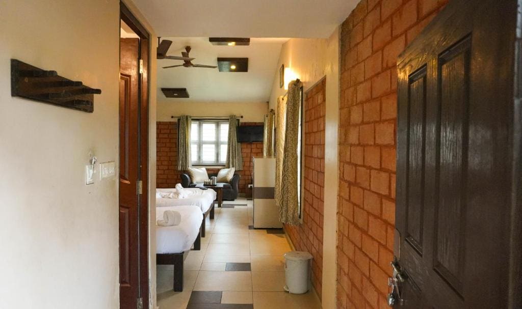 Quadruple Room room - Image 3