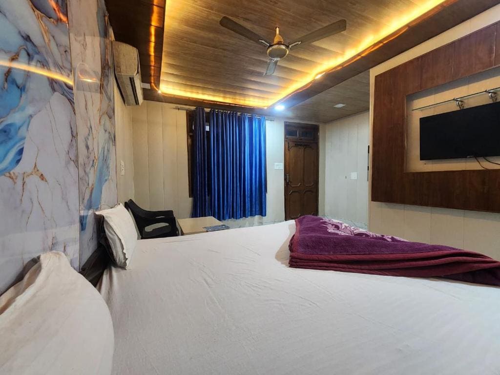 Deluxe Double Room room - Image 2