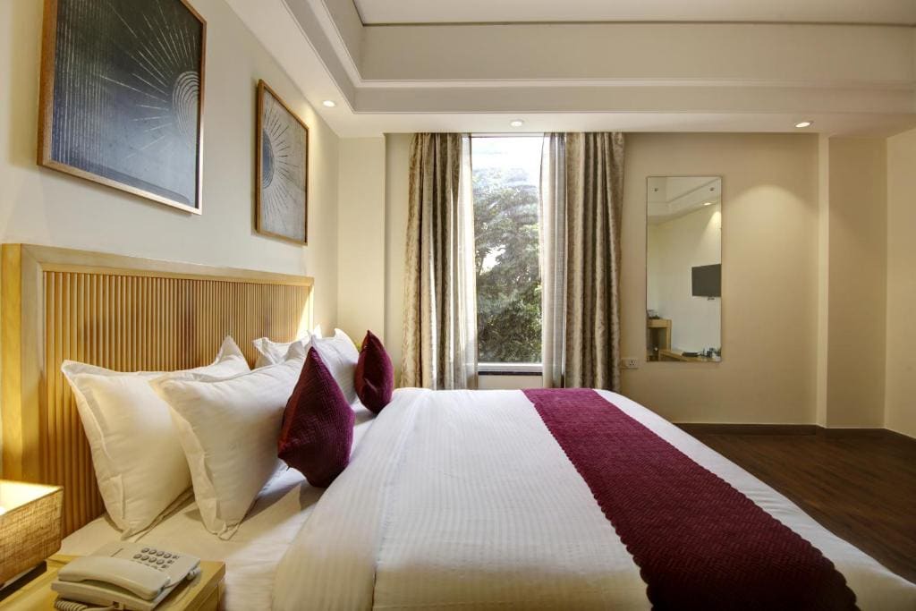 Suite with City View room - Image 2