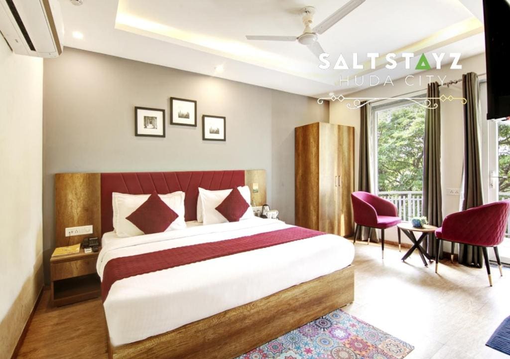 Superior Room With Balcony room - Image 1
