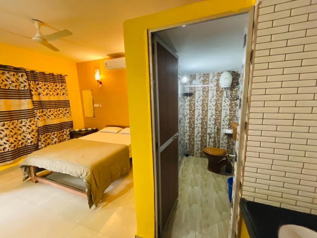 Deluxe King Room room - Image 3