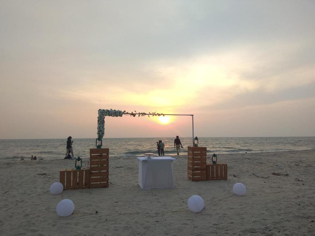 Deluxe Double Room with Balcony and Sea View room - Image 3
