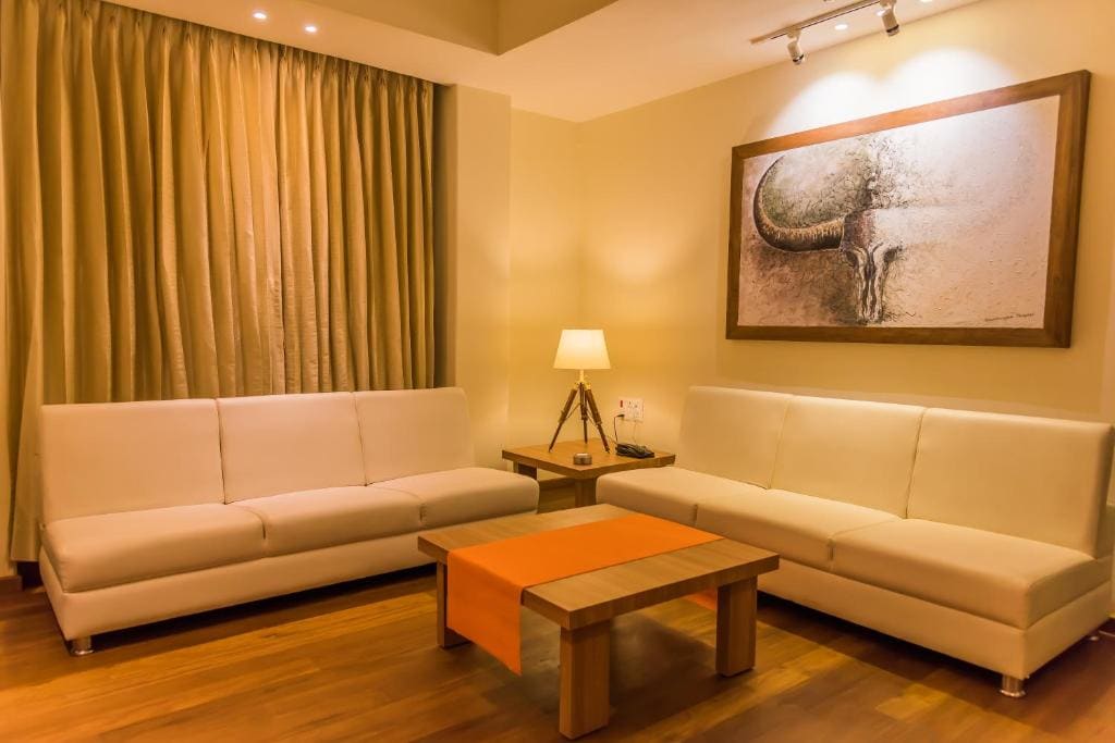 King Suite room - Image 3