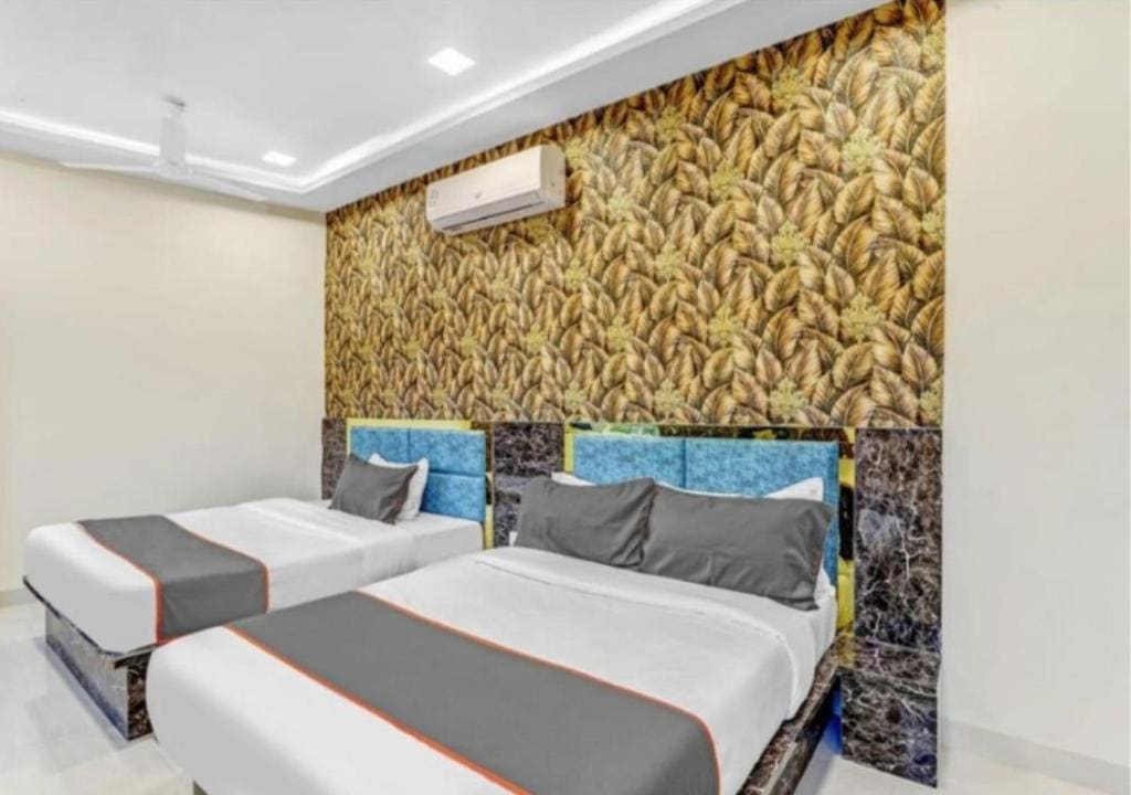Deluxe Double Room room - Image 3