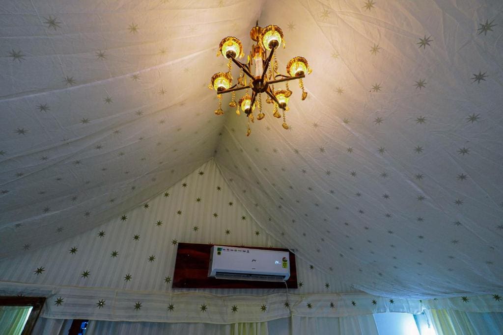 Medium tent Cottage room - Image 3