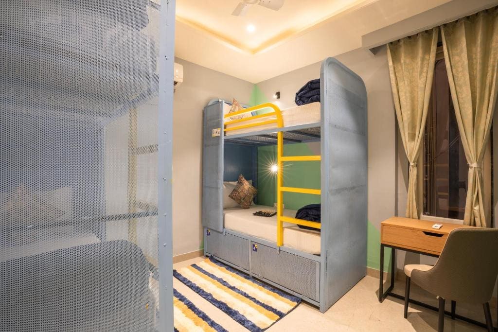 Bed in 4-Bed Mixed Dormitory Room room - Image 3