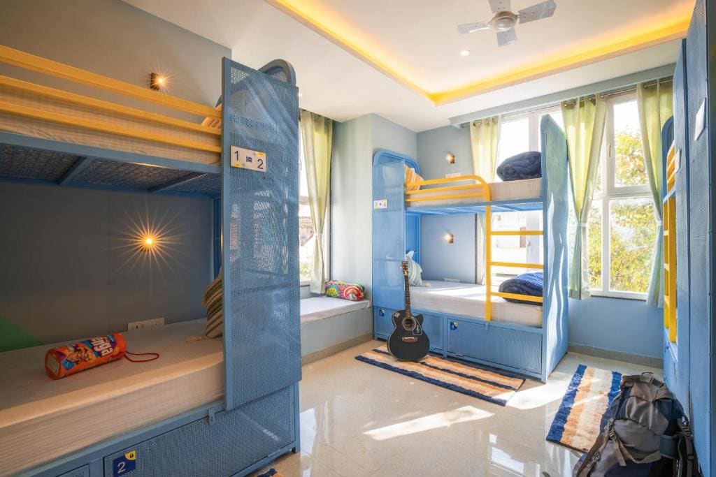 Bed in 8-Bed Mixed Dormitory Room room - Image 3