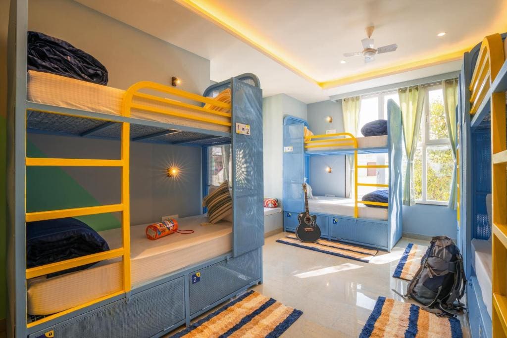 Bed in 8-Bed Mixed Dormitory Room room - Image 2