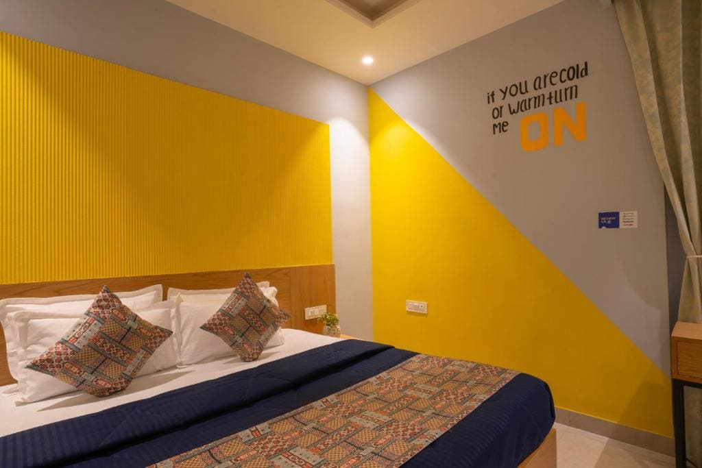 Deluxe Double Room room - Image 2