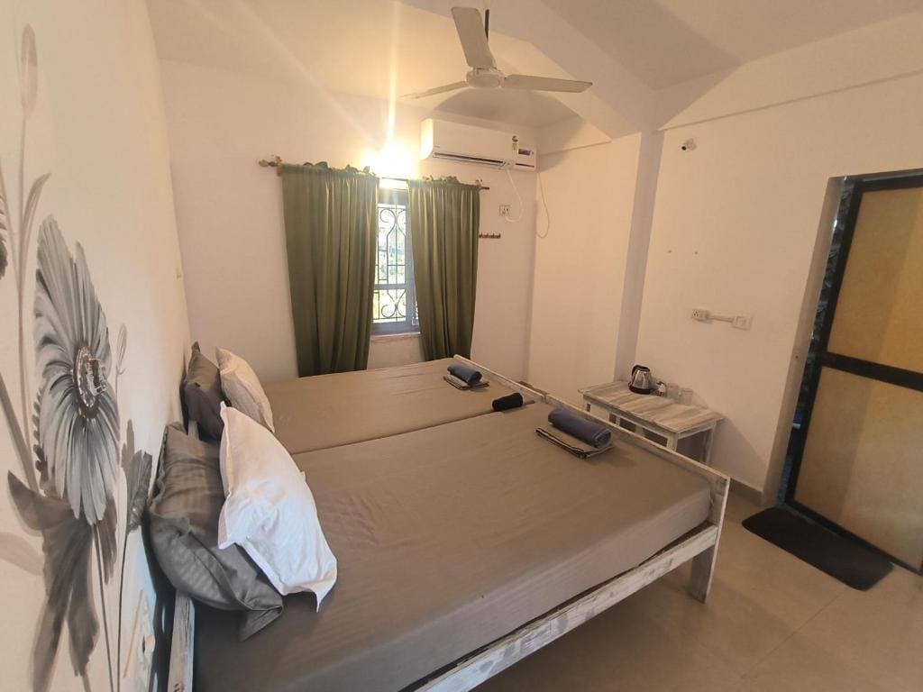 Quadruple Room with Garden View room - Image 2