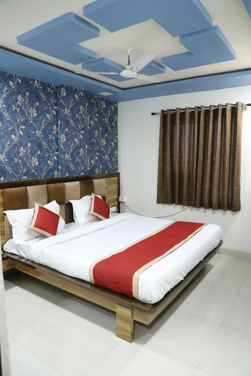 Superior Double Room room - Image 2