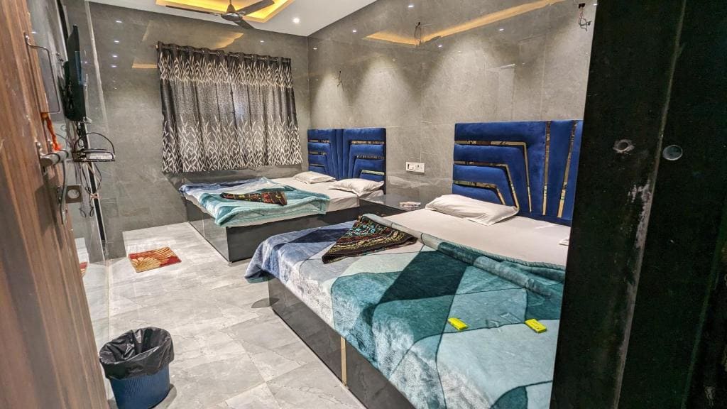 Family Room room - Image 1