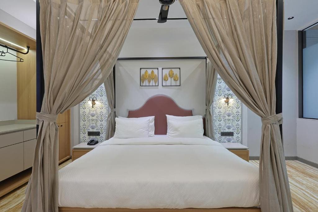 Suite room - Image 1
