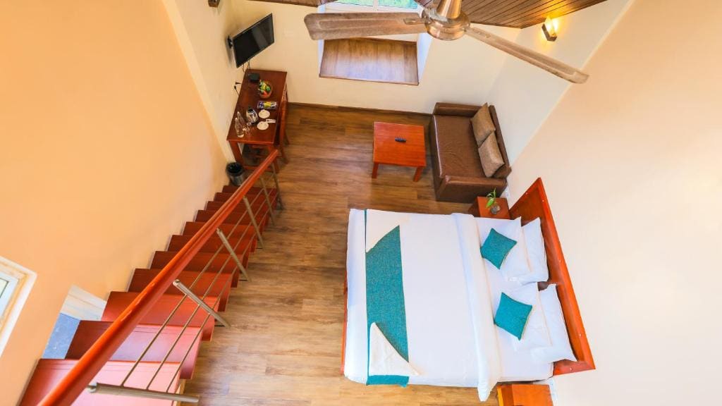 King Suite room - Image 2