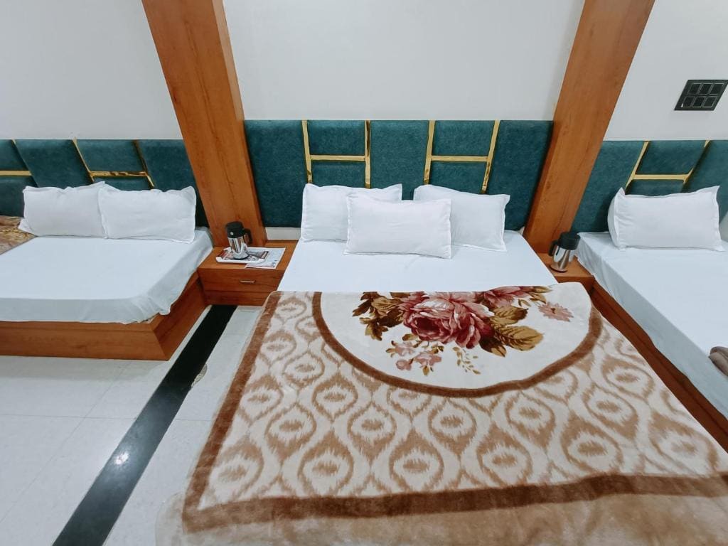 Family Junior Suite room - Image 2