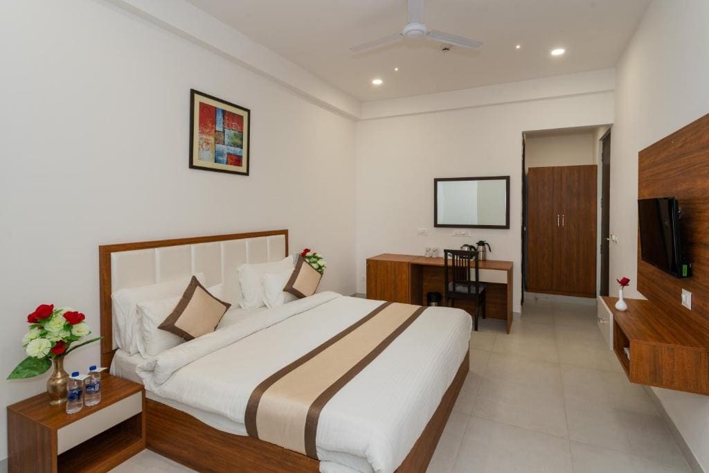 Superior Double Room room - Image 2
