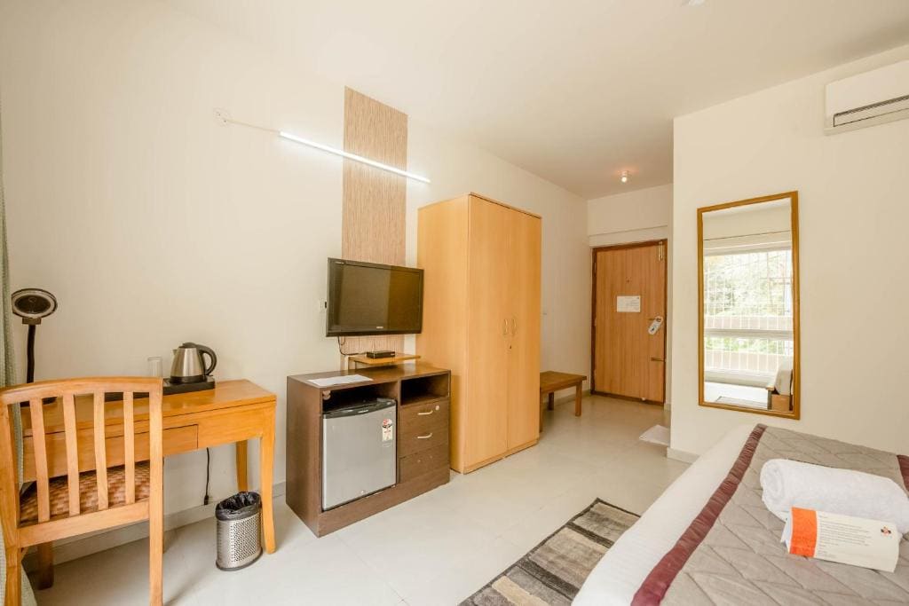 Suite Twin Room room - Image 3