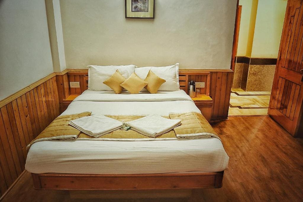 Deluxe Double Room room - Image 1