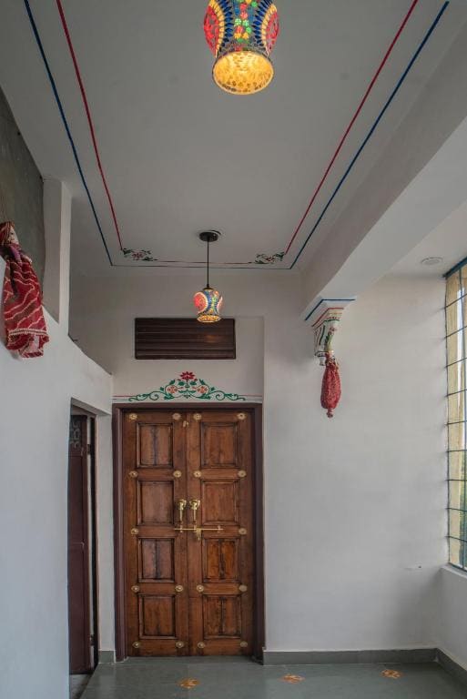 Family Room room - Image 2
