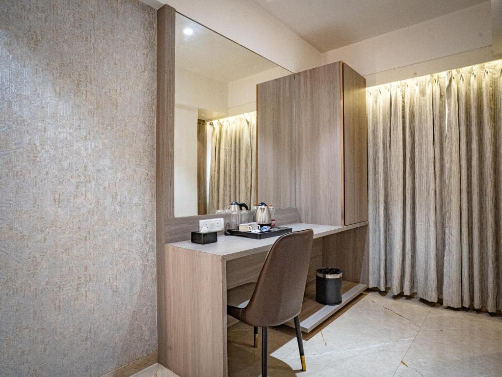 Suite room - Image 3