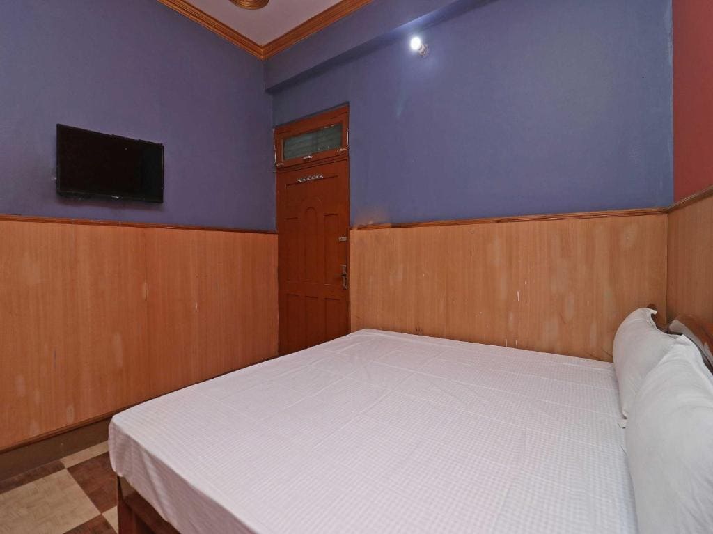 Classic Triple Room room - Image 2