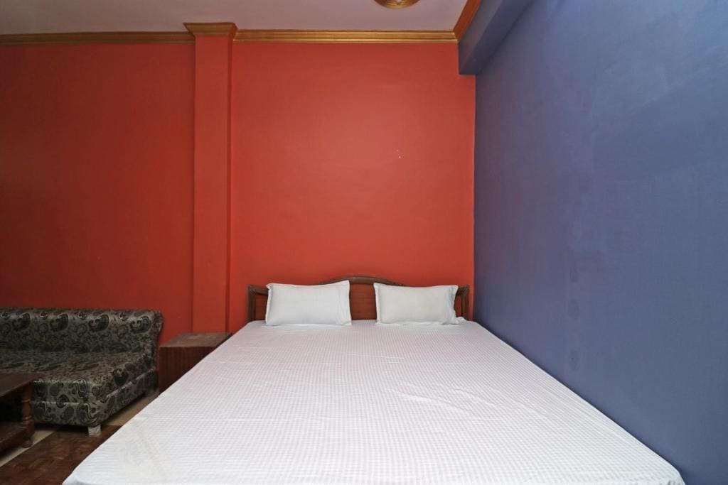 Classic Triple Room room - Image 3