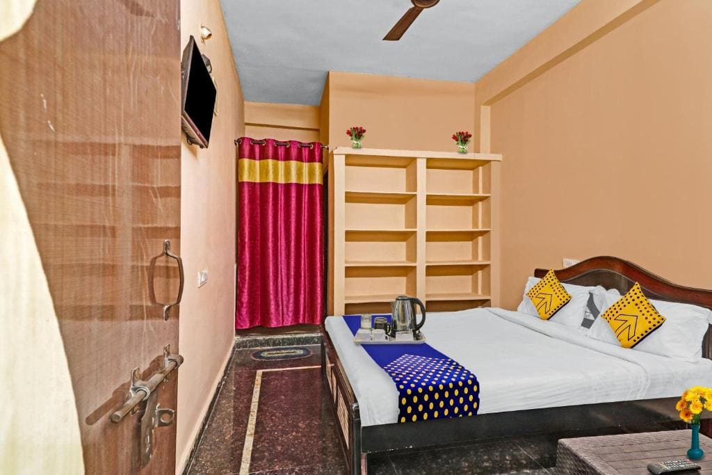 Hotel
3 stars
Hotel O Qualia Pride Financial District
6.1 Review score
8 miles from center
Starting from
$39 room - Image 3