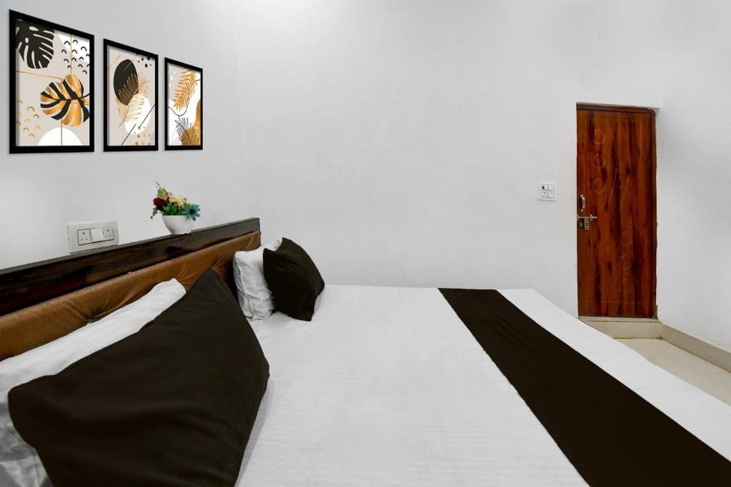 Classic Triple Room room - Image 1