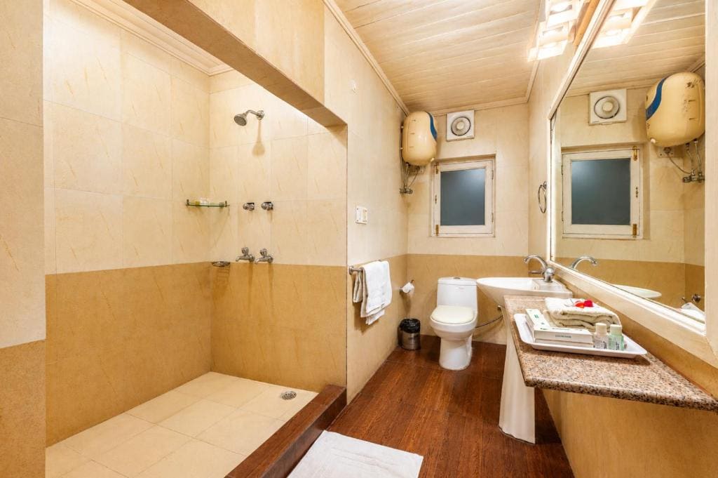 Super Deluxe Double Room room - Image 1