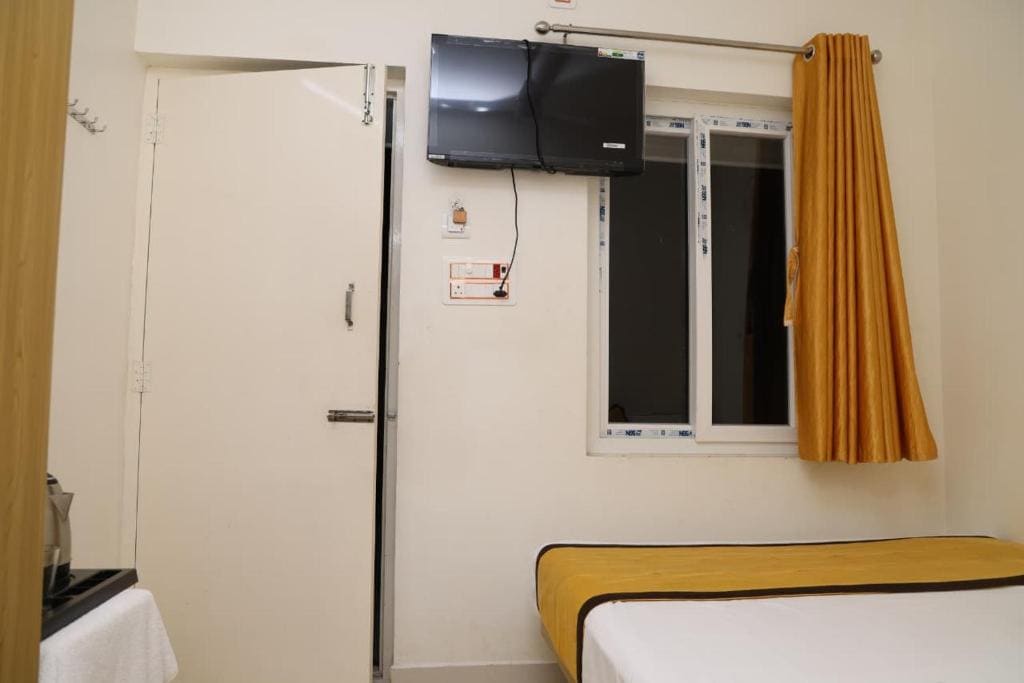 Standard Double Room with Fan room - Image 1