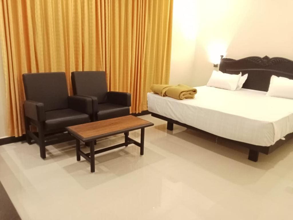 Economy Non-AC room - Image 3
