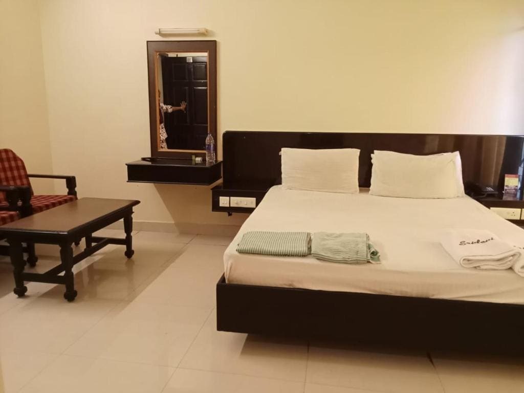 Standard Double Room room - Image 2