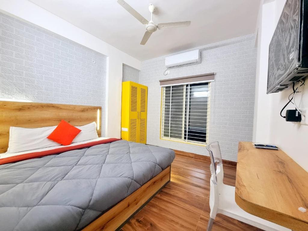 Superior Double Room room - Image 3