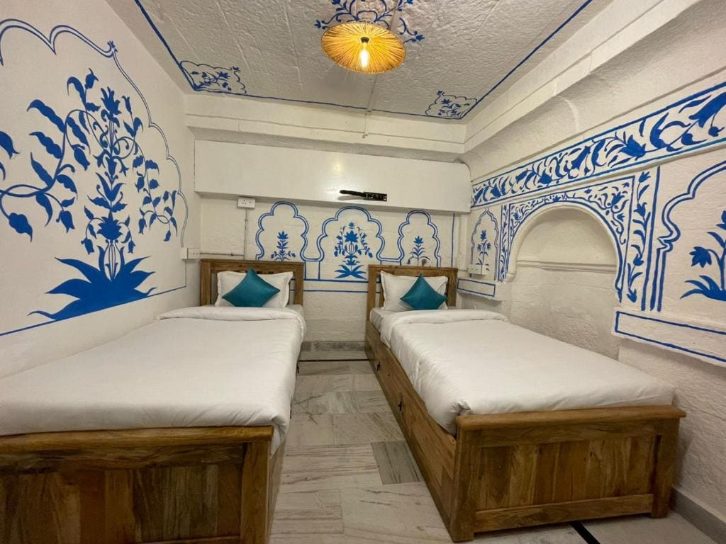 Bed in 4-Bed Mixed Dormitory Room room - Image 3