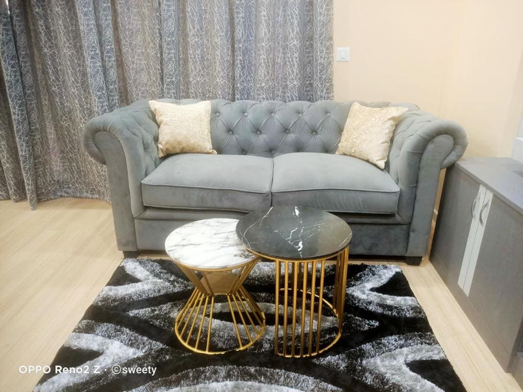 One-Bedroom Apartment room - Image 2