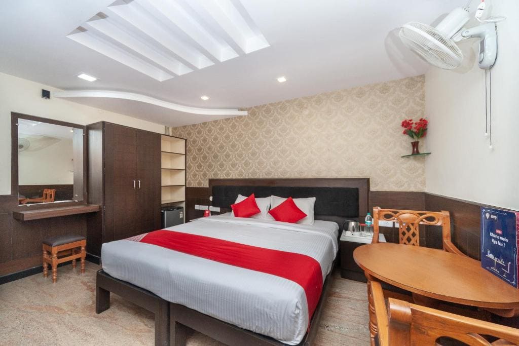 Standard Double or Twin Room room - Image 3
