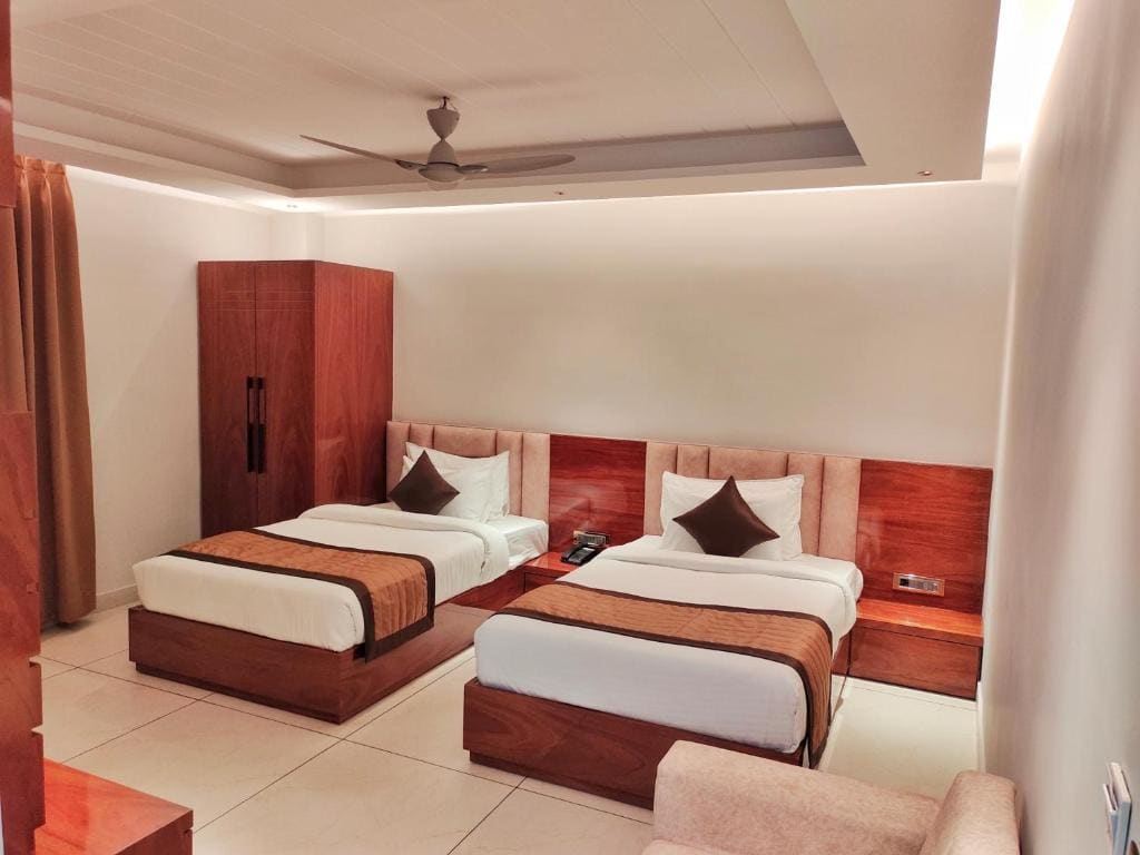 Deluxe Double Room room - Image 2