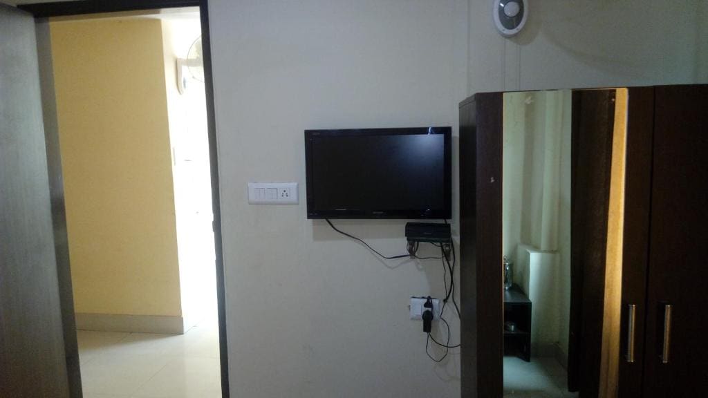 Budget Double Room room - Image 3