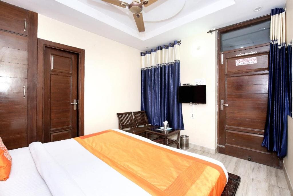Classic Triple Room room - Image 3