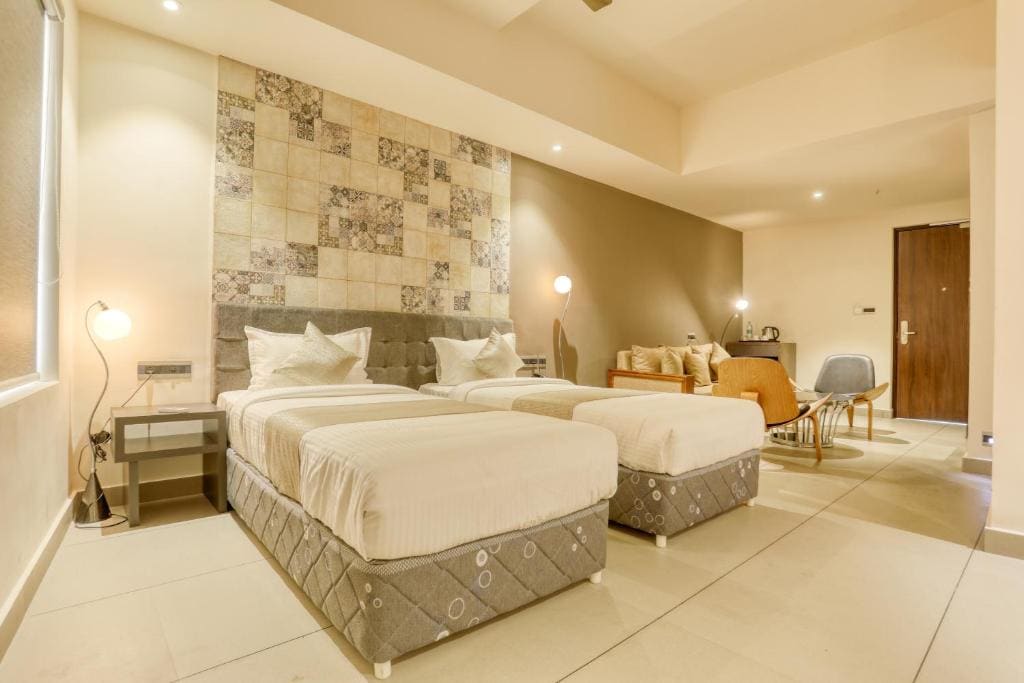 Standard Double or Twin Room room - Image 2