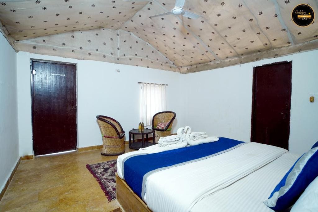 Superior King Room room - Image 1