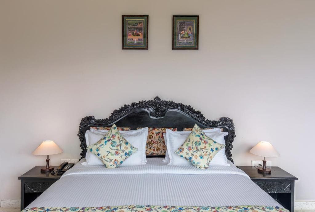 Superior King Room room - Image 3