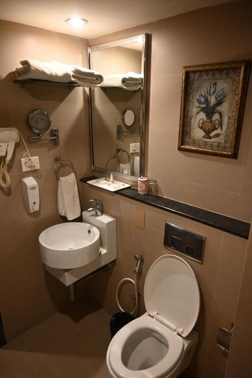 Double or Twin Room room - Image 3
