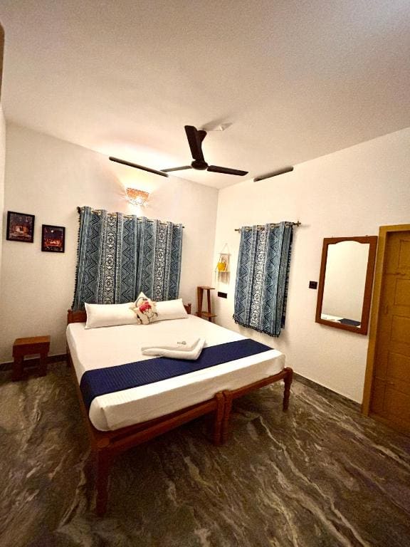 Standard Double Room with Fan room - Image 2