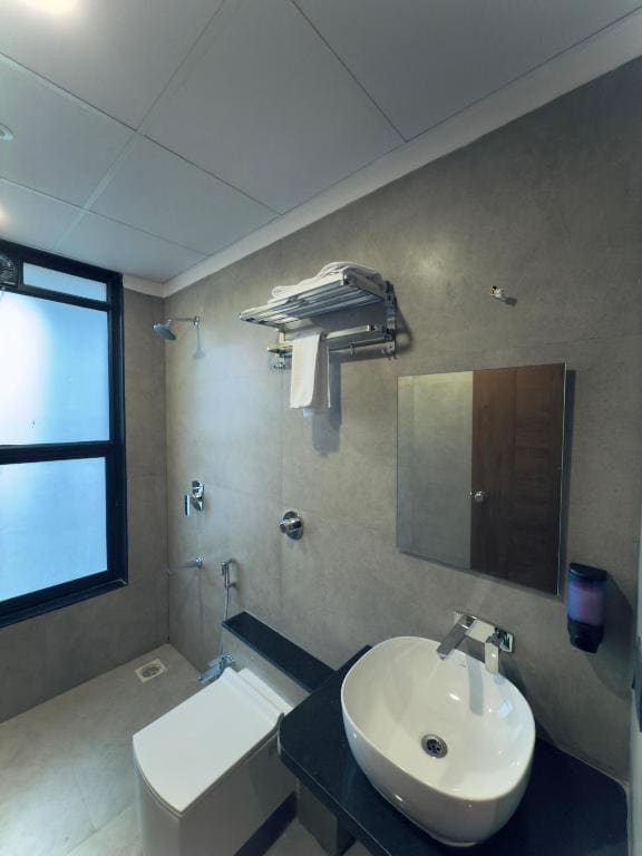 Deluxe Double Room room - Image 3