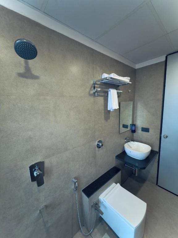 Deluxe Double Room room - Image 2