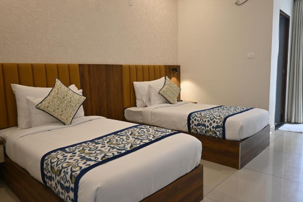 Deluxe Double Room room - Image 1